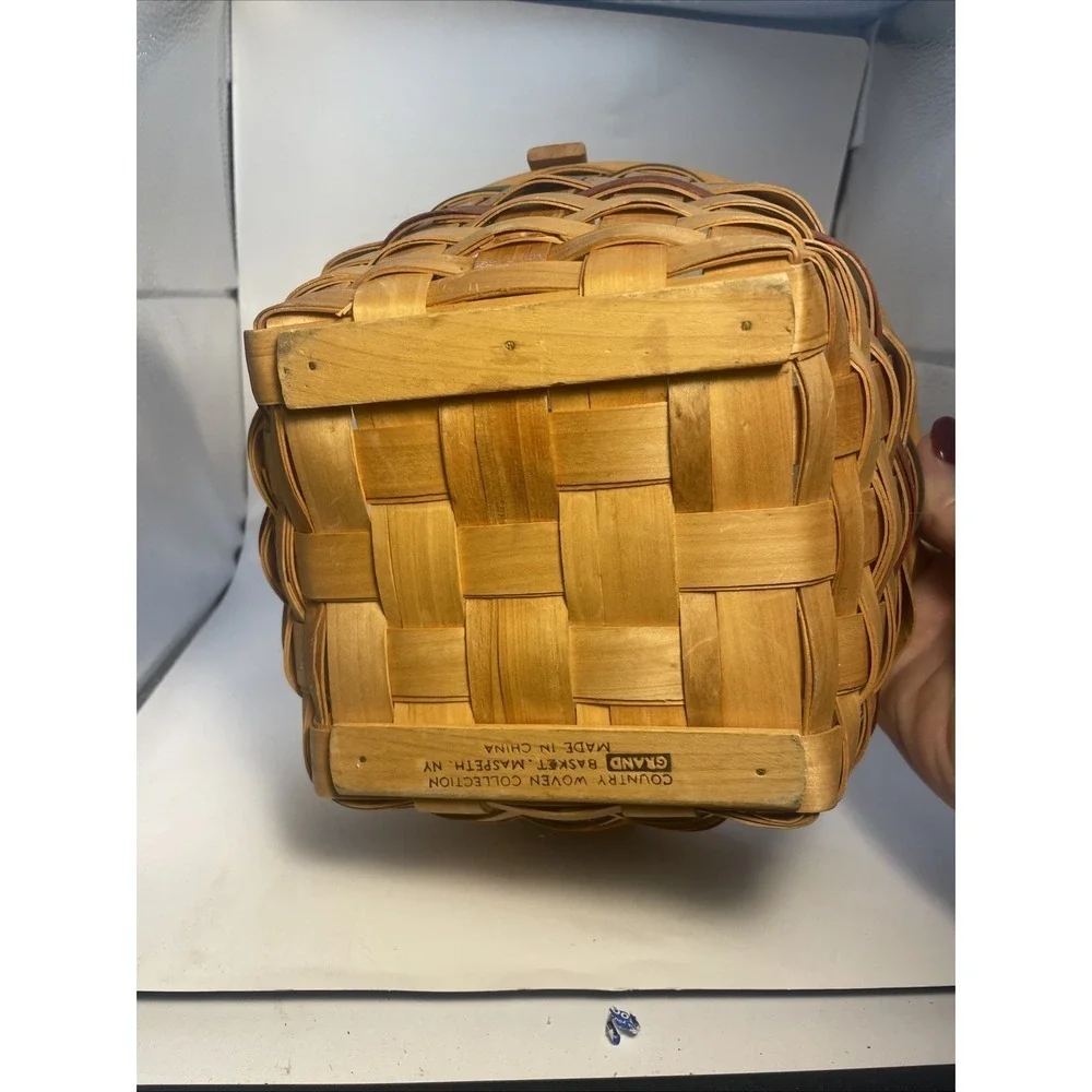 Country Woven Collection Grand Basket country woven